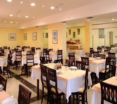 Tamanco Hotel ริมินี ภายนอก รูปภาพ